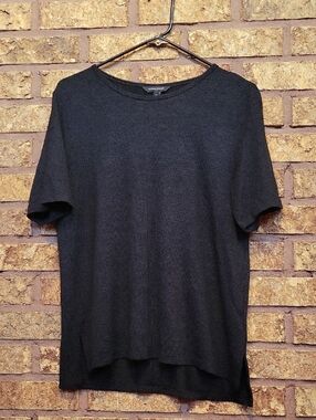 Banana Republic Black Short-Sleeve Crewneck Stretch Flowy Top Size Medium